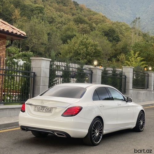 Mercedes‑Benz C‑Class sedan