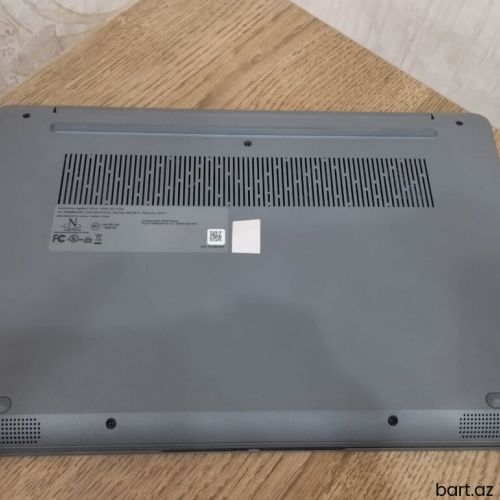 Intel Core i5, 8 GB, 14 