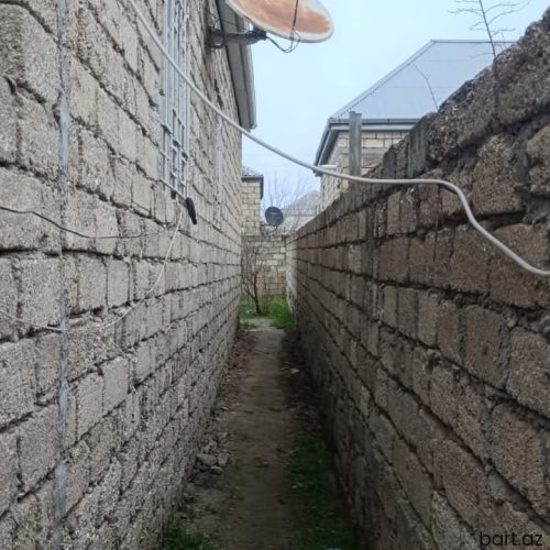 4 otaqlı həyət evi satılır