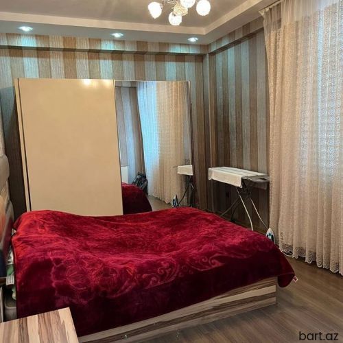 Xətai rayonunda 3 otaqli həyət evi satilir.