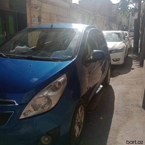 Chevrolet Spark: 1 l | 2012 il