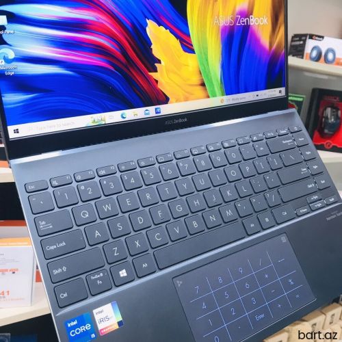 Intel Core i5, 8 GB, 13.3 
