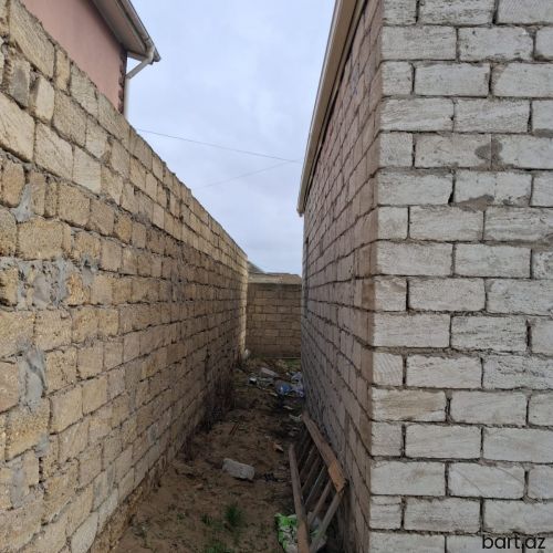 3 otaqlı həyət evi satılır