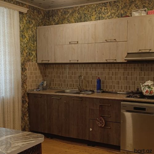 7 otaqlı həyət evi satılır