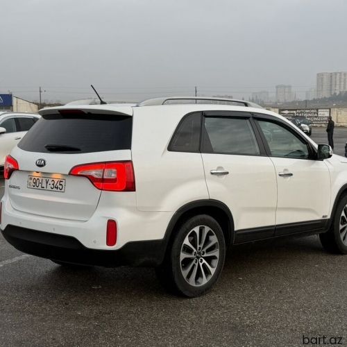 Kia Sorento: 2.4 l | 2012 il