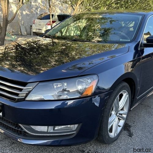 Volkswagen Passat: 1.8 l | 2014 il