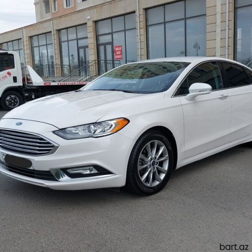 Ford Fusion: 1.5 l | 2017 il 