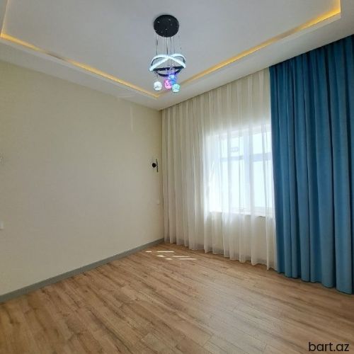 Mərdəkan 4 otaqlı bağ evi