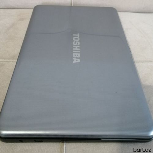  Toshiba  Noutbook.