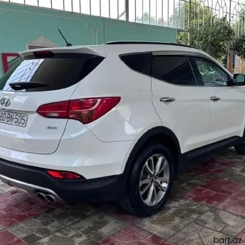 Hyundai Santa Fe: 2.4 l
