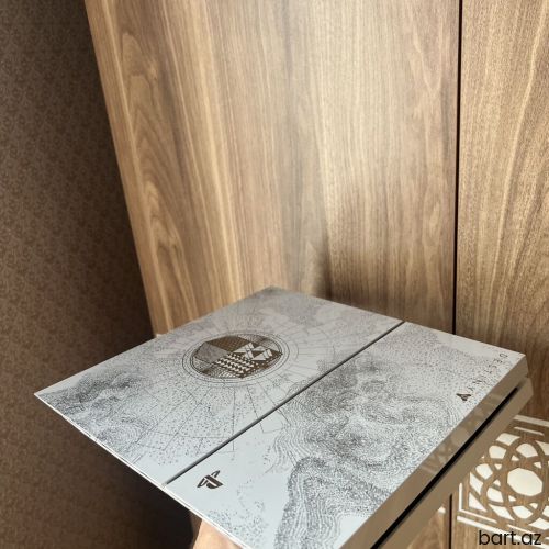 Playstation 4 Destiny Special Edition.