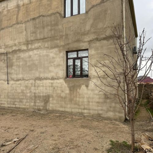 Buzovnada 5 otaqlı 2 mərtəbə həyət evi 