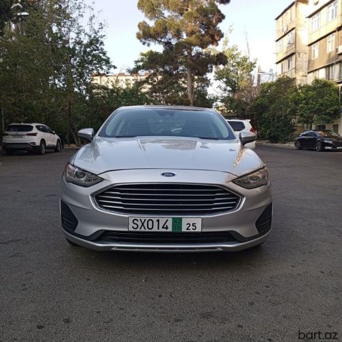 Ford Fusion: 1.5 l | 2018 il
