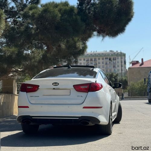 Kia Optima: 2 l | 2015 il 