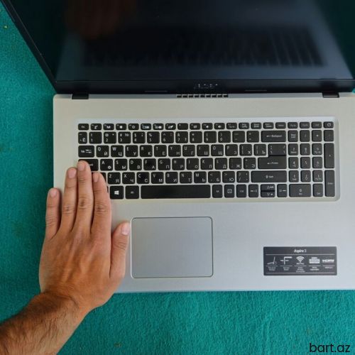  Acer Aspire, 17.3 