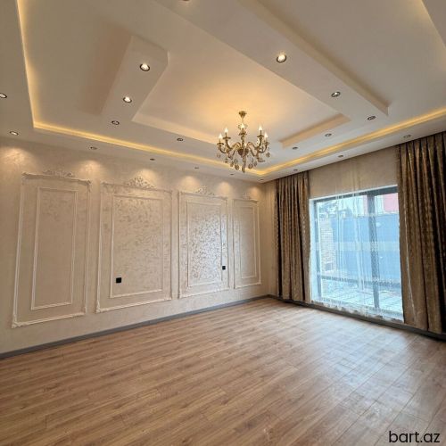Binə qəs-də 5 otaqlı həyət evi satilir.