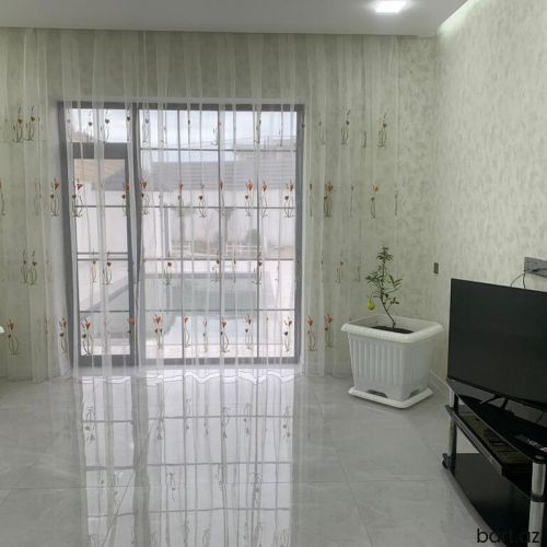 Novxanı bağları ərazidə 3 otaqli  bağ evi satilir
