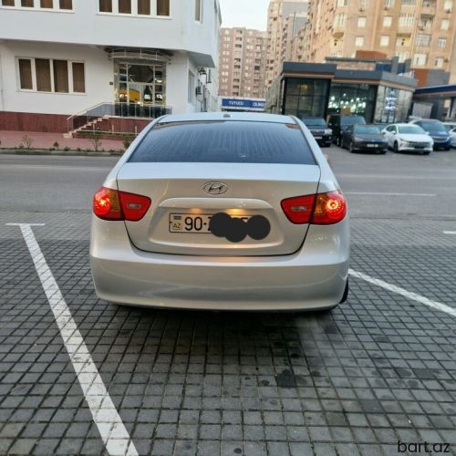 Hyundai Elantra: 2 l | 2008 il