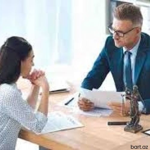 Satış menecer tələb olunur