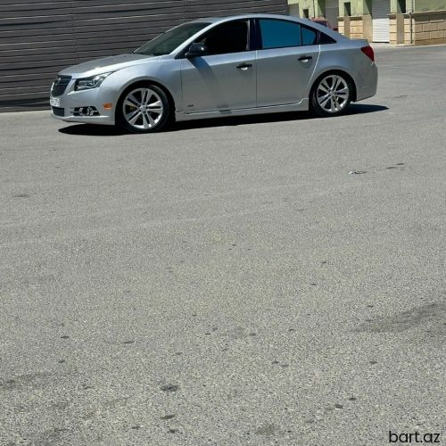 Chevrolet Cruze: 1.4 l | 2014 il