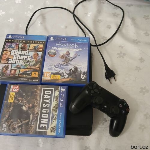 PS4 (Sony Playstation 4)