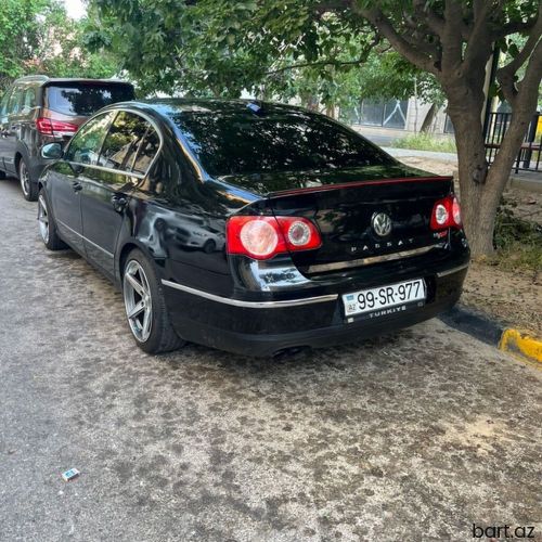 Volkswagen Passat: 2 l | 2006 il 