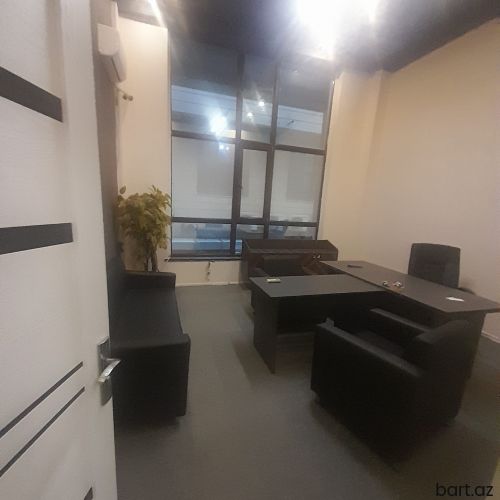 Əhməd Rəcəbli küçəsində ofis icaresi  1ci mertebe