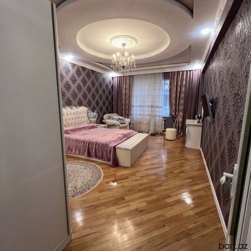 Xirdalanda 3 otaqli mənzil satilir.