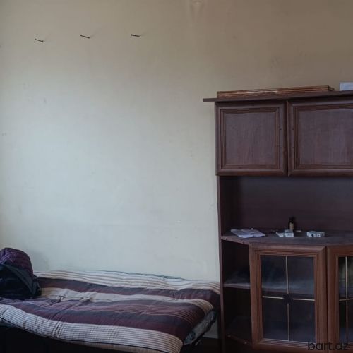 2 otaqlı həyət evi satılır