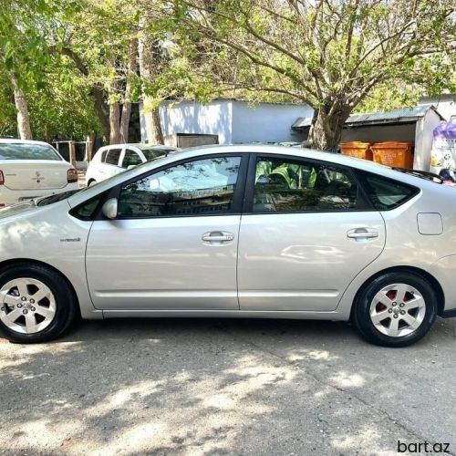 Toyota Prius: 1.5 | 2008 il Hetçbek