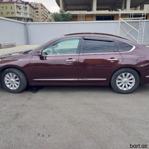 Nissan Teana: 2 l. | 2008 il