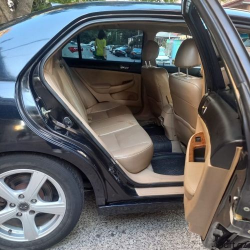 Mercedes-Benz : 2.4 l. | 2008 il