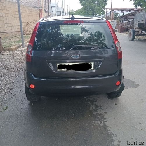 Ford Fiesta: 1.4 l. | 2008 il 