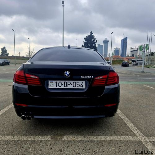 BMW 5 series: 2 l | 2012 il 