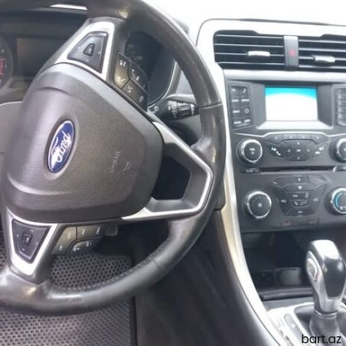 Ford Fusion: 1.5 l | 2015 il
