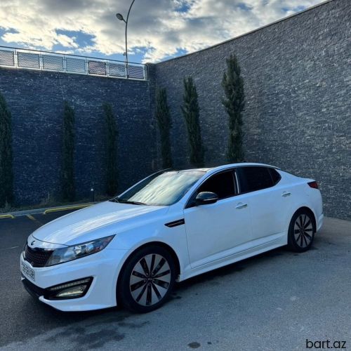 Kia Optima: 2 l | 2011 il
