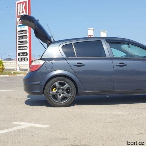 Opel Astra: 1.4 l. | 2007 il 