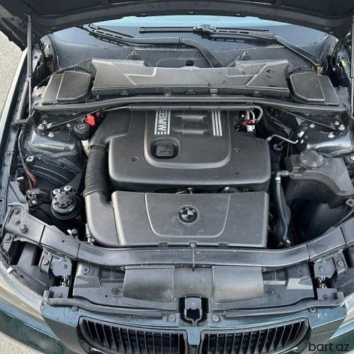 BMW 3 series: 2 l | 2006 il