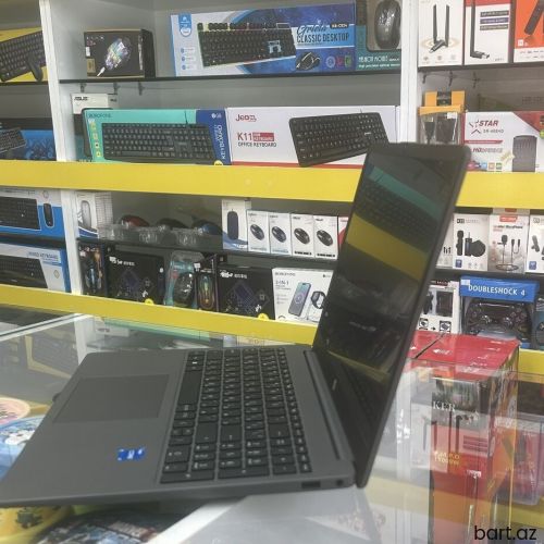 HP 15.6 